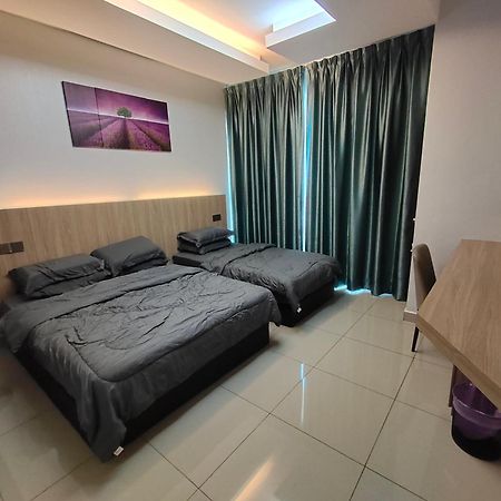 Alish Studio Apartment With Pool, Netflix, Wifi Gua Musang Eksteriør billede