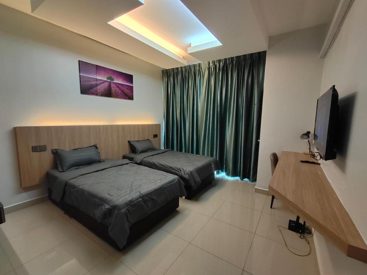 Alish Studio Apartment With Pool, Netflix, Wifi Gua Musang Eksteriør billede