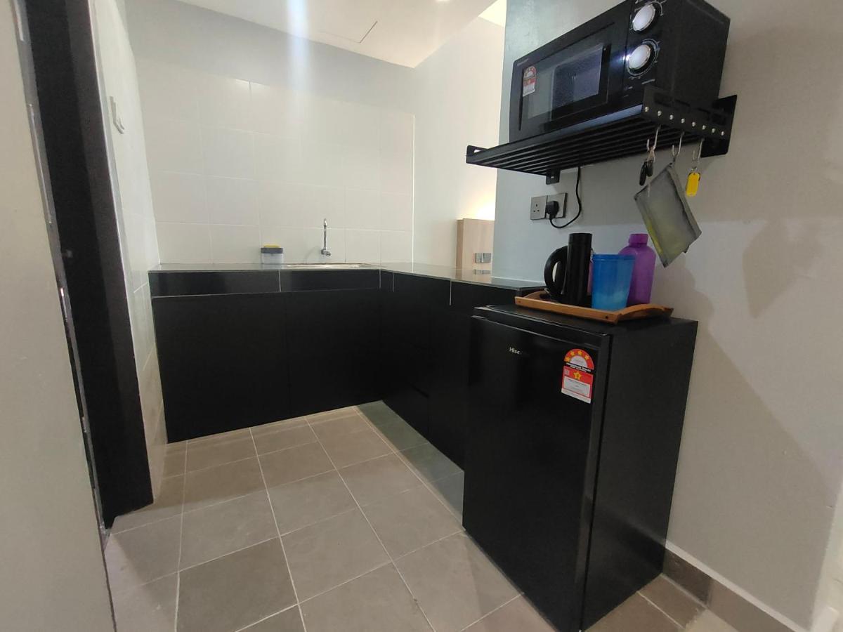 Alish Studio Apartment With Pool, Netflix, Wifi Gua Musang Eksteriør billede